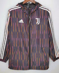 JUVENTUS WINDBREAKER with hoodie (2021-22)