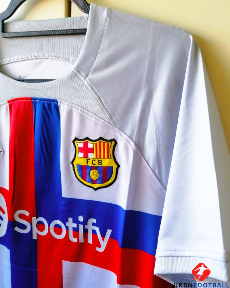 LEWANDOWSKI ROBERT 2022-23 (Bar)