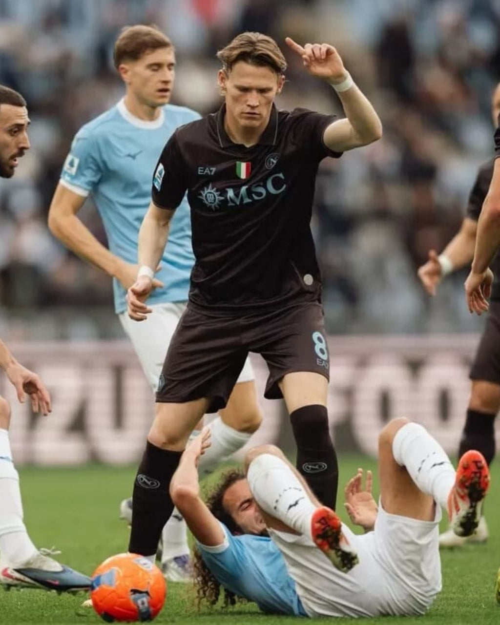 McTOMINAY SCOTT 2025-26 (Nap)